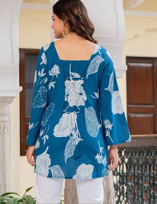 Womens blue self design cotton fabric kurtis 3/4 sleeves square neck 3