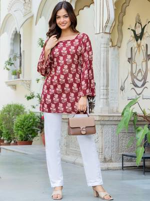 Womens maroon self design cotton fabric kurtis 3/4 sleeves square neck 1