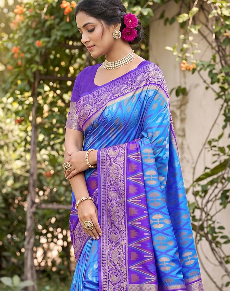 blue pochampalli silk blend saree 