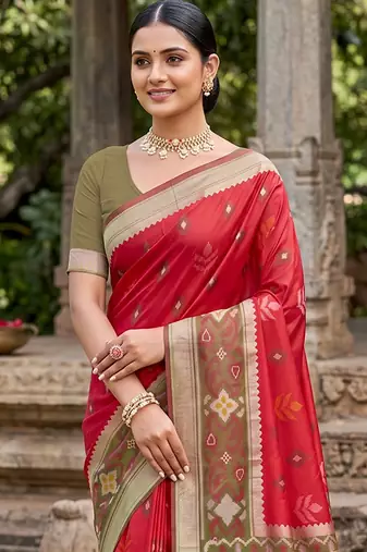 red pochampalli silk blend saree 
