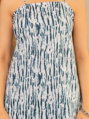 Womens white self design cotton fabric kurtis sleeveless square neck 2