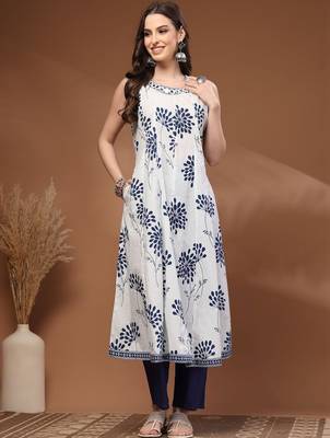 Womens white self design cotton fabric kurta set sleeveless round neck 1