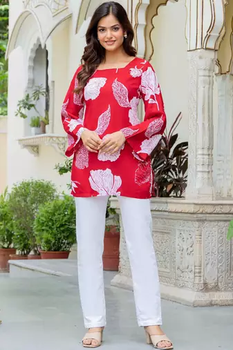 Womens red self design cotton fabric kurtis 3/4 sleeves square neck