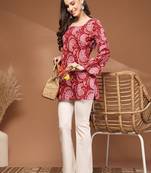 Womens maroon self design cotton fabric kurtis 3/4 sleeves square neck