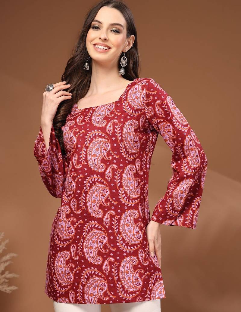 Womens maroon self design cotton fabric kurtis 3/4 sleeves square neck