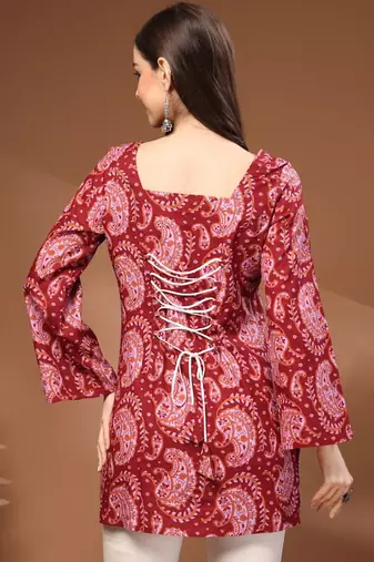 Womens maroon self design cotton fabric kurtis 3/4 sleeves square neck