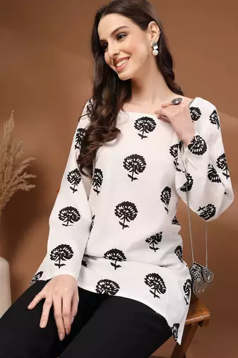 Womens white self design cotton fabric kurtis 3/4 sleeves square neck