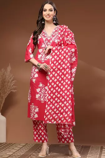 Womens red self design cotton fabric kurta set 3/4 sleeves v-neck