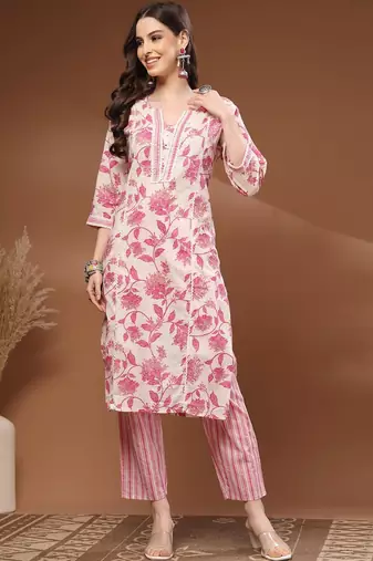 Womens off white self design cotton fabric kurta set 3/4 sleeves v-neck