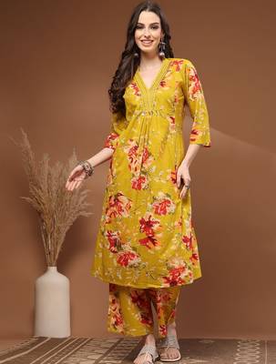 Womens yellow self design cotton fabric kurta set 3/4 sleeves v-neck 3