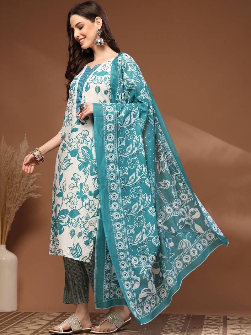 Womens off white self design cotton fabric kurta set 3/4 sleeves round neck