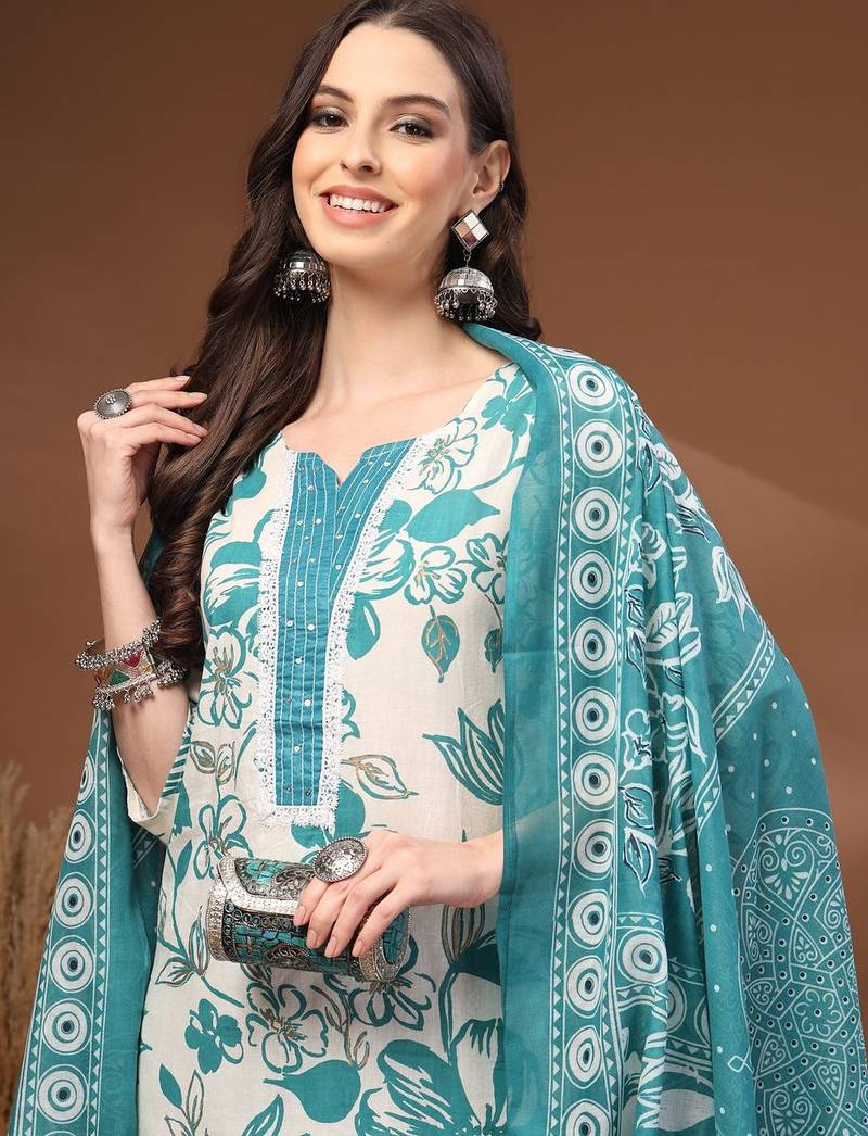 Womens off white self design cotton fabric kurta set 3/4 sleeves round neck