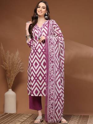 Womens purple self design cotton fabric kurta set 3/4 sleeves v-neck 1