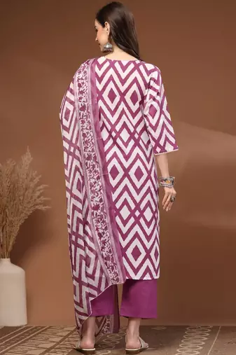 Womens purple self design cotton fabric kurta set 3/4 sleeves v-neck