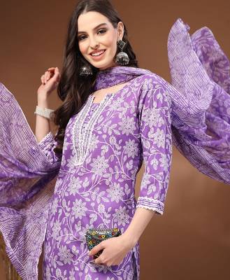 Womens purple self design cotton fabric kurta set 3/4 sleeves round neck 5