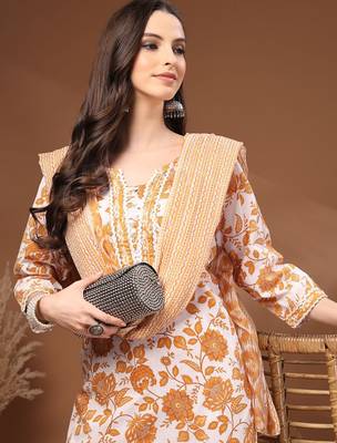Womens mustard self design cotton fabric kurta set 3/4 sleeves round neck 5