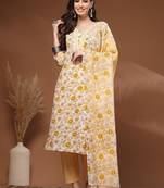 Womens off white self design cotton fabric kurta set 3/4 sleeves round neck