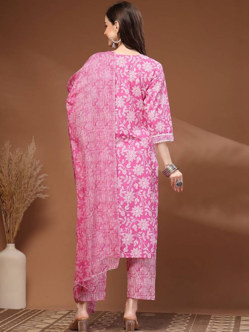 Womens pink self design cotton fabric kurta set 3/4 sleeves round neck
