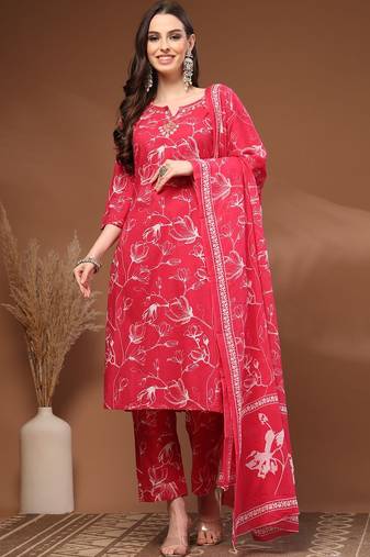 Womens pink self design cotton fabric kurta set 3/4 sleeves round neck