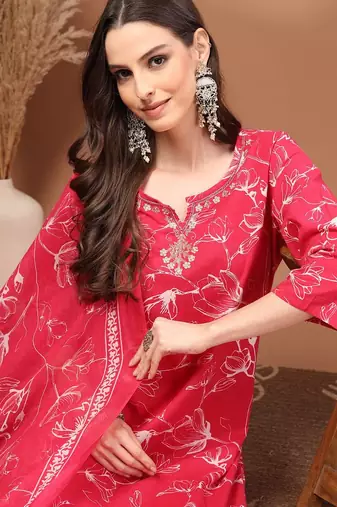 Womens pink self design cotton fabric kurta set 3/4 sleeves round neck