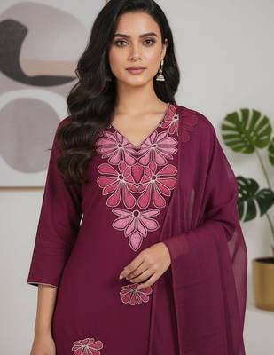 Womens maroon self design cotton fabric kurta set 3/4 sleeves v-neck 4