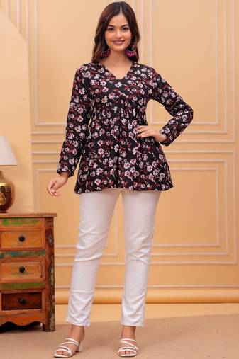 Womens black self design cotton fabric kurtis 3/4 sleeves v-neck