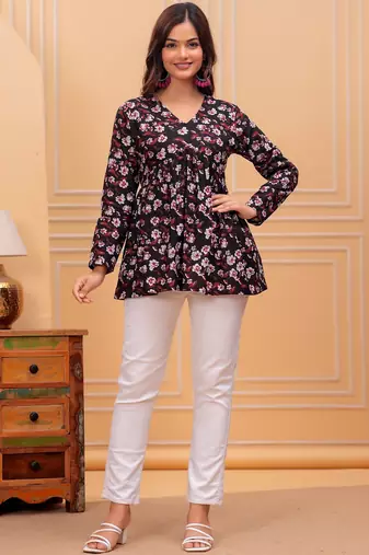 Womens black self design cotton fabric kurtis 3/4 sleeves v-neck