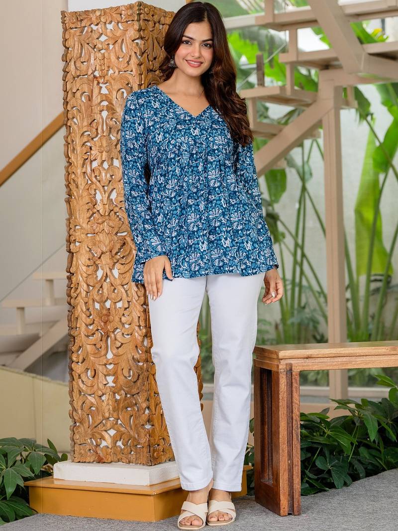 Womens blue self design cotton fabric kurtis 3/4 sleeves v-neck