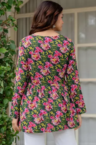 Womens green self design cotton fabric kurtis 3/4 sleeves v-neck