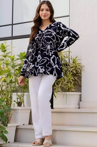 Womens black self design cotton fabric kurtis 3/4 sleeves v-neck