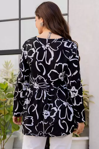 Womens black self design cotton fabric kurtis 3/4 sleeves v-neck