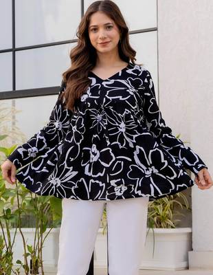Womens black self design cotton fabric kurtis 3/4 sleeves v-neck 5
