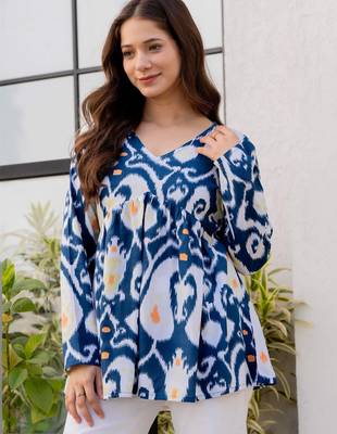 Womens blue self design cotton fabric kurtis 3/4 sleeves v-neck 5