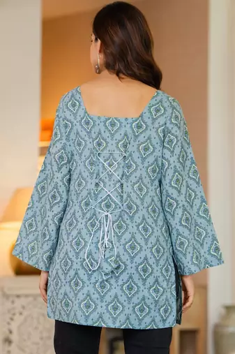 Womens blue self design cotton fabric kurtis 3/4 sleeves sqaure neck