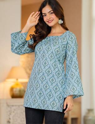 Womens blue self design cotton fabric kurtis 3/4 sleeves sqaure neck 5