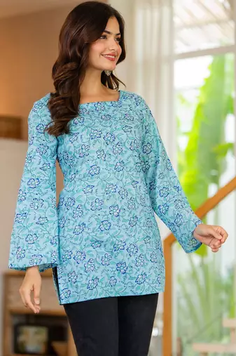 Womens blue self design cotton fabric kurtis 3/4 sleeves sqaure neck