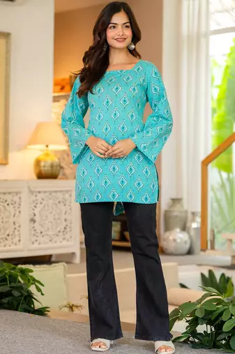 Womens turquoise blue self design cotton fabric kurtis 3/4 sleeves sqaure neck