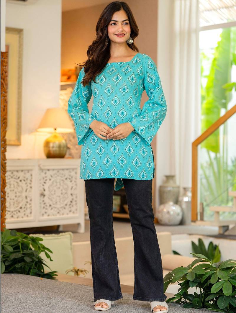 Womens turquoise blue self design cotton fabric kurtis 3/4 sleeves sqaure neck