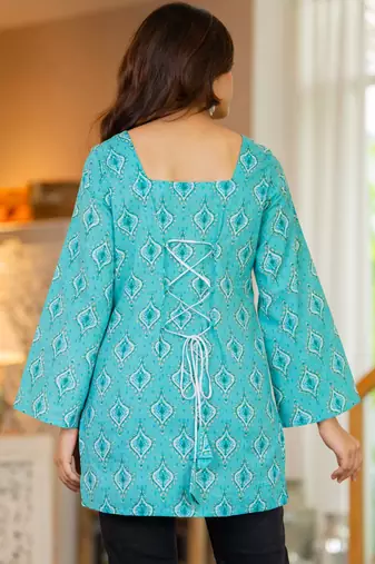 Womens turquoise blue self design cotton fabric kurtis 3/4 sleeves sqaure neck