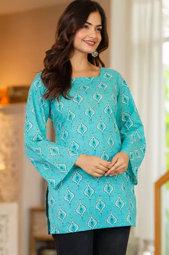 Womens turquoise blue self design cotton fabric kurtis 3/4 sleeves sqaure neck