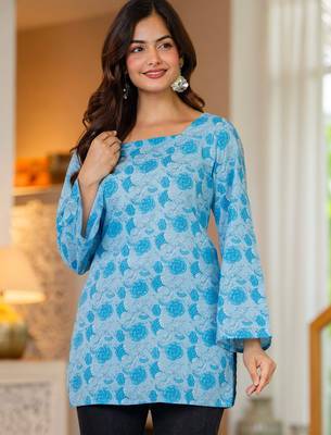 Womens blue self design cotton fabric kurtis 3/4 sleeves sqaure neck 2