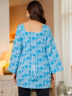 Womens blue self design cotton fabric kurtis 3/4 sleeves sqaure neck 3