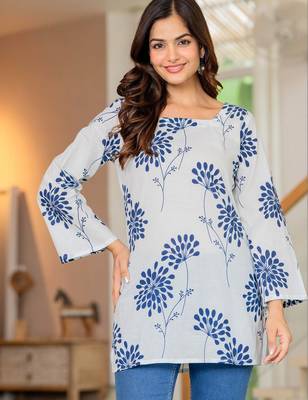 Womens white self design cotton fabric kurtis 3/4 sleeves sqaure neck 2