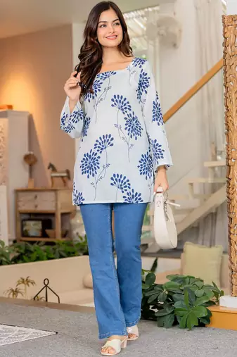 Womens white self design cotton fabric kurtis 3/4 sleeves sqaure neck