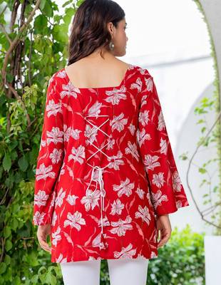 Womens red self design cotton fabric kurtis 3/4 sleeves sqaure neck 3