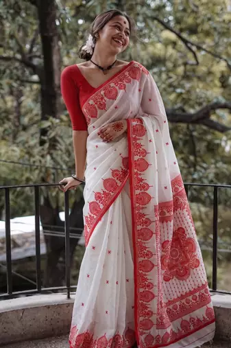 Durga puja special bengali silk blend saree in red & white combination