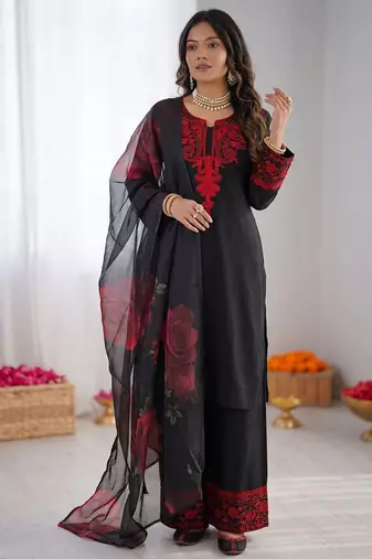 Women black reyon cotton thread work salwar suit