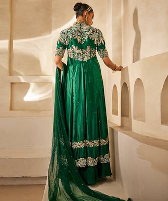 Emerald green embroidered raw silk anarkali set 4