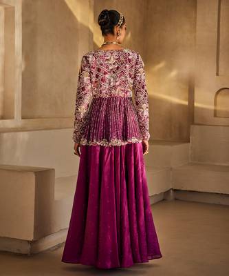 Deep magenta embroidered raw silk co ord set 2