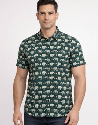 Mens green self design cotton fabric shirt short sleeves shirt collor 2